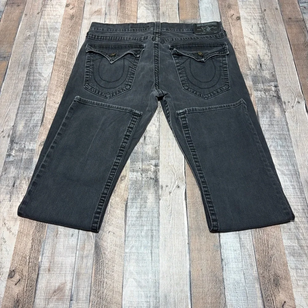 True Religion Ricky Jeans Mens 36x32 Gray Straight Leg Made in USA Faded Denim